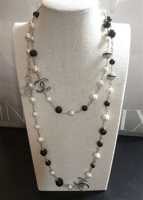 chanel black and white pearl necklace replica|chanel pearl necklace etsy.